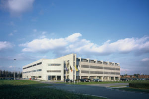Nieuwbouw kantoren en productiehal Innogenetics, Nazareth, laboproject en kantoorgebouw SVR-ARCHITECTS