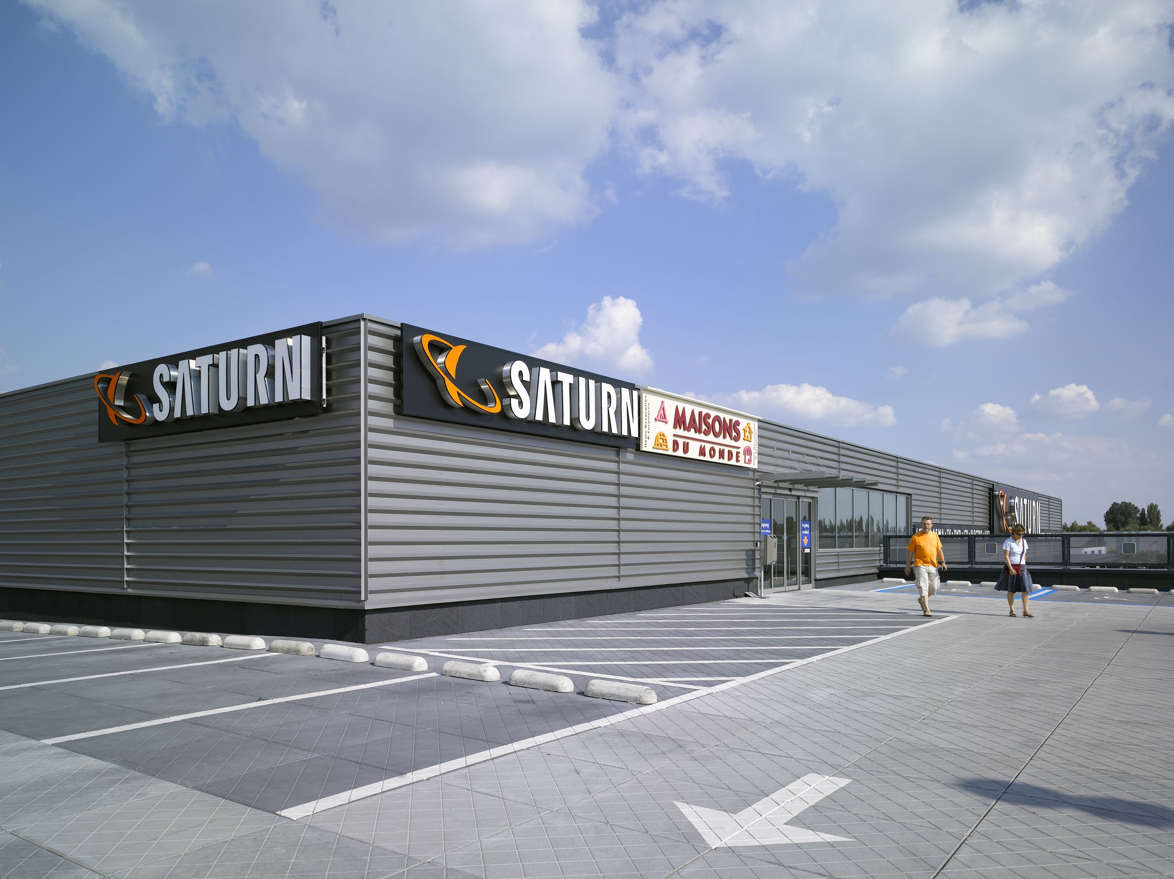 Nieuwbouw Retail park Brico Mediamarkt Wilrijk, Retail project SVR-ARCHITECTS