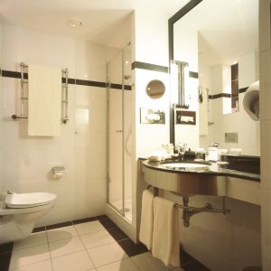 Nieuwbouw en interieur hotel Crowne Plaza Brussels Airport Brussel, project huisvesting SVR-ARCHITECTS