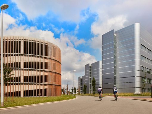 BIOSCAPE<br><span style='color:#31495a;font-size:12px;'>Kantoren, laboratoria Life Science Incubator, parkeergebouw</span>