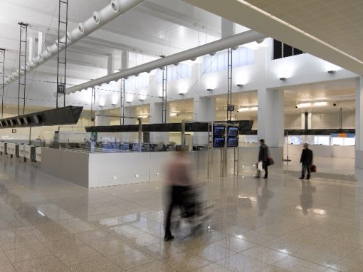 BRUSSELS AIRPORT COMPANY<br><span style='color:#31495a;font-size:12px;'>Check-inn hall</span>