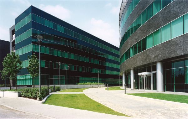 Nieuwbouw kantorenpark Rubens, Antwerpen, kantoorgebouw SVR-ARCHITECTS