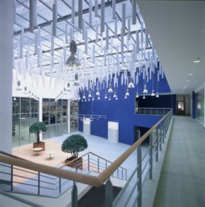 Nieuwbouw productiehal en kantoren Punch International, kantoorgebouw, industriegebouw SVR-ARCHITECTS