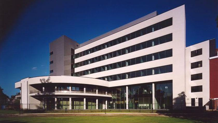 Deloitte & Touche