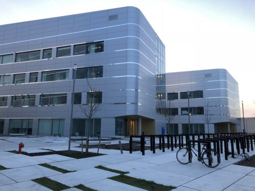 BIOSCAPE<br><span style='color:#31495a;font-size:12px;'>Kantoren, laboratoria Life Science Incubator.</span>