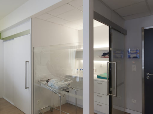 ZIEKENHUIS SINT-AUGUSTINUS<br><span style='color:#31495a;font-size:12px;'>Materniteit +2, +3 blok 4-6 (fase 1-2) </span>