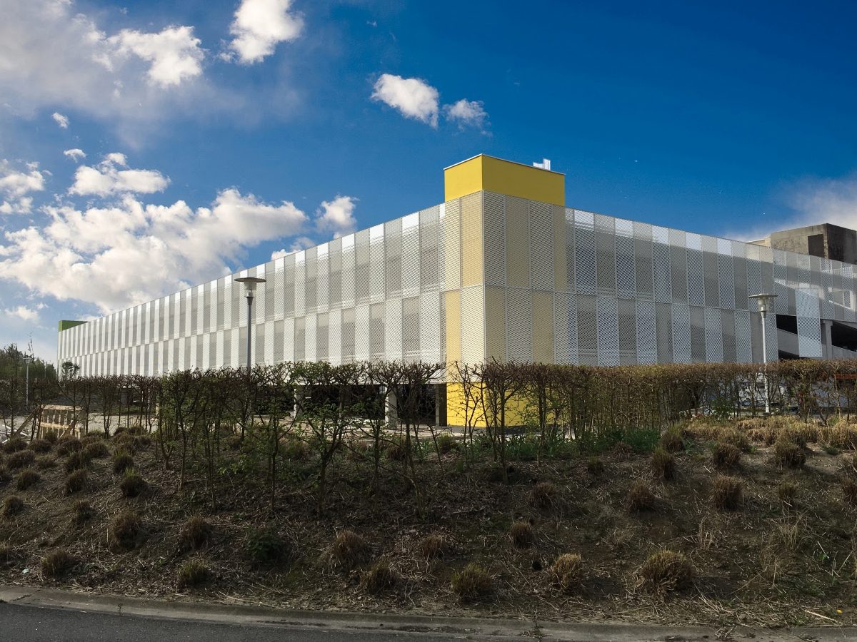 Picture new carpark building University Hospital Antwerp (UZA) | SVR