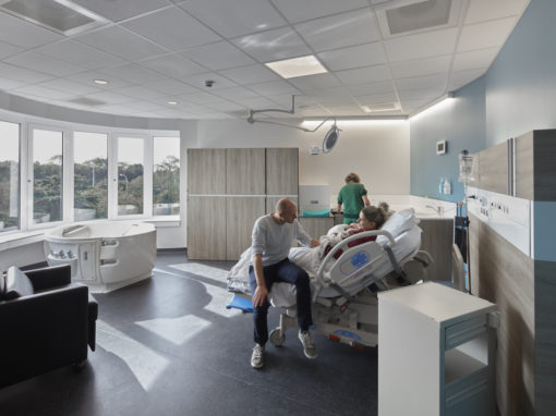 ZAS AUGUSTINUS | WILRIJK<br><span style='color:#31495a;font-size:12px;'>Renovatie 3.000 m² materniteit (fase 1-2) en 900 m² verloskwartier en fertiliteit (fase 3)</span>