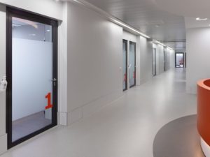 Nouvelle construction de la stérilisation centrale, hôpital de jour chirurgical, agrandissement du bloc opératoire hôpital Campus Sint-Augustinus, projet de santé SVR-ARCHITECTS