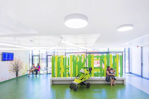Nieuwbouw Kon. Mathilde Moeder- en Kind Centrum UZA, project gezondheidszorg SVR-ARCHITECTS